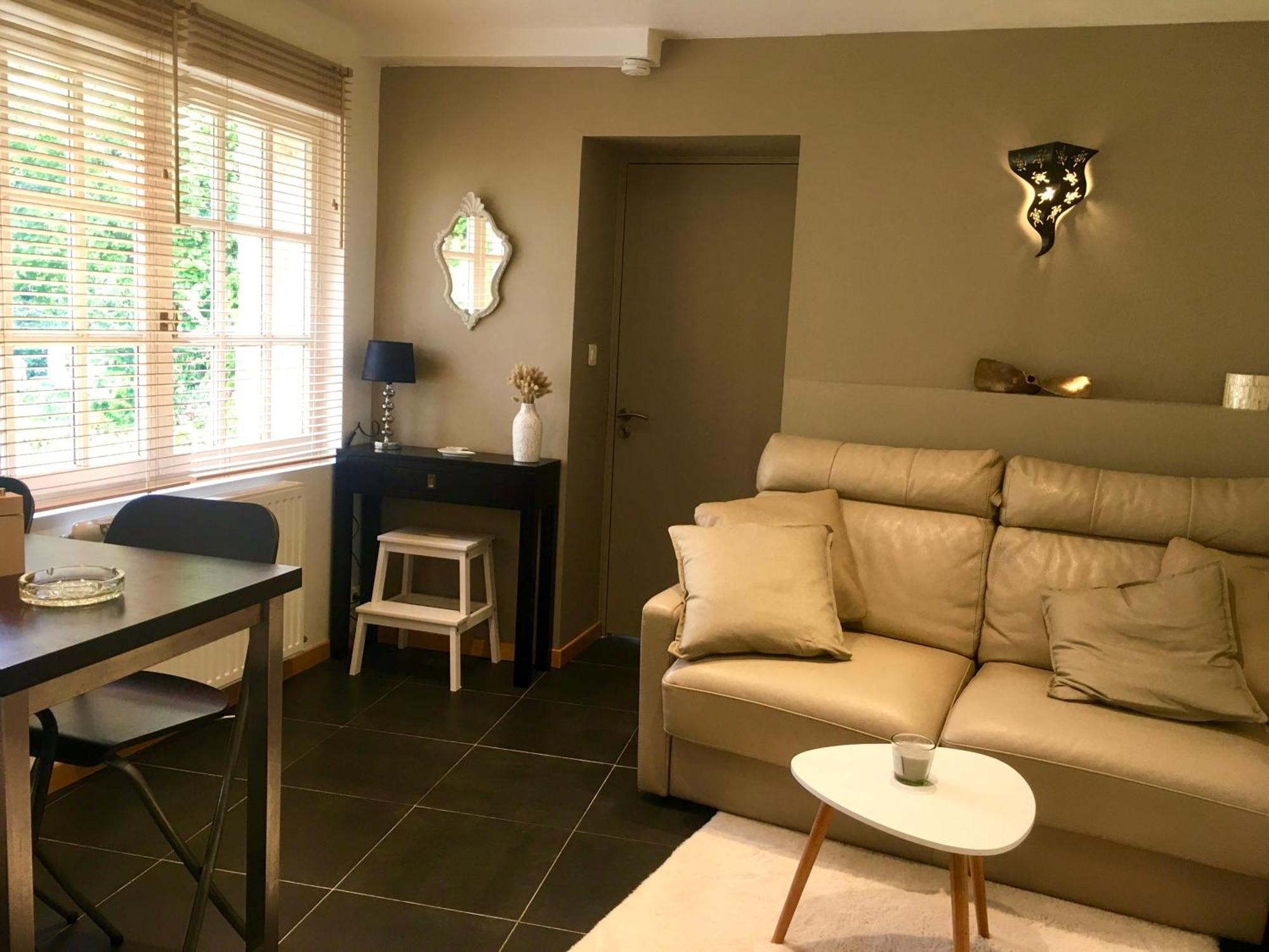 La Tour De Flandre Apartment Rousseloy Room photo