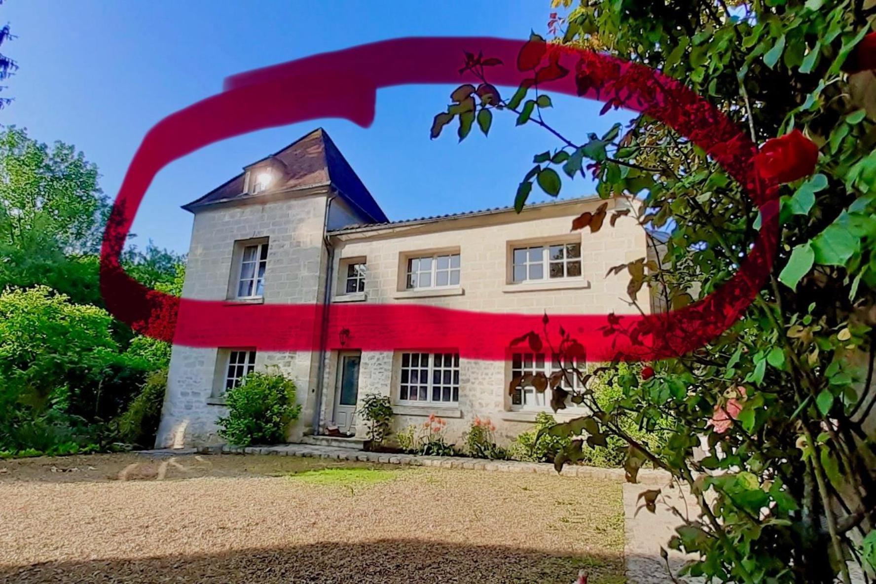 La Tour De Flandre Apartment Rousseloy Exterior photo